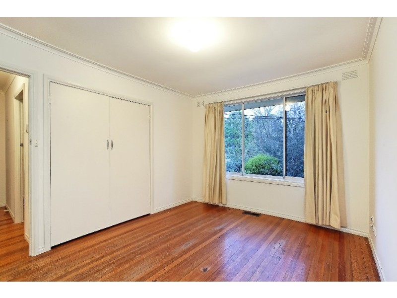 1/26 Laura Road, Knoxfield VIC 3180