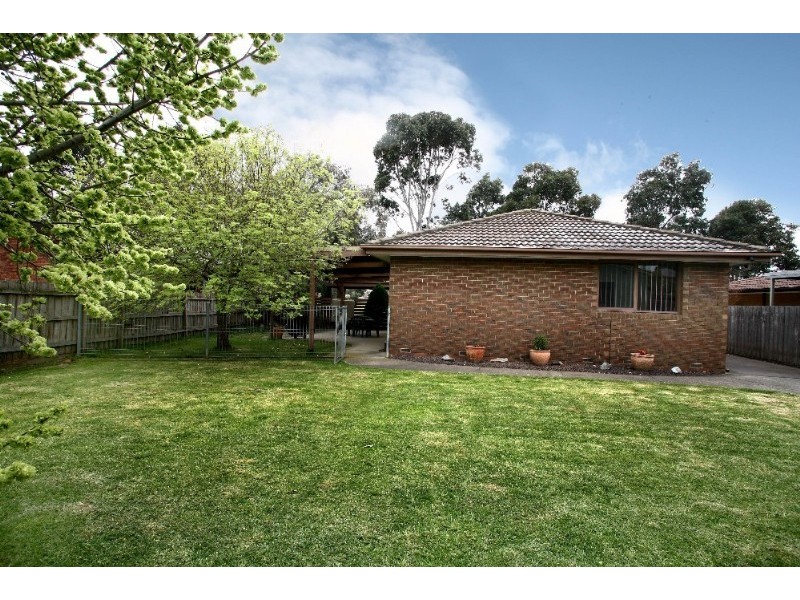44 Eildon Parade, Rowville VIC 3178