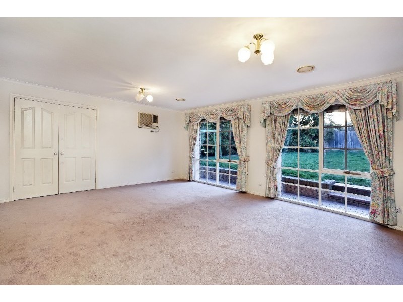 23 Tirhatuan Drive, Rowville VIC 3178