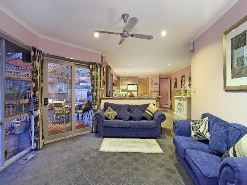 15 Kavanagh Court, Rowville VIC 3178