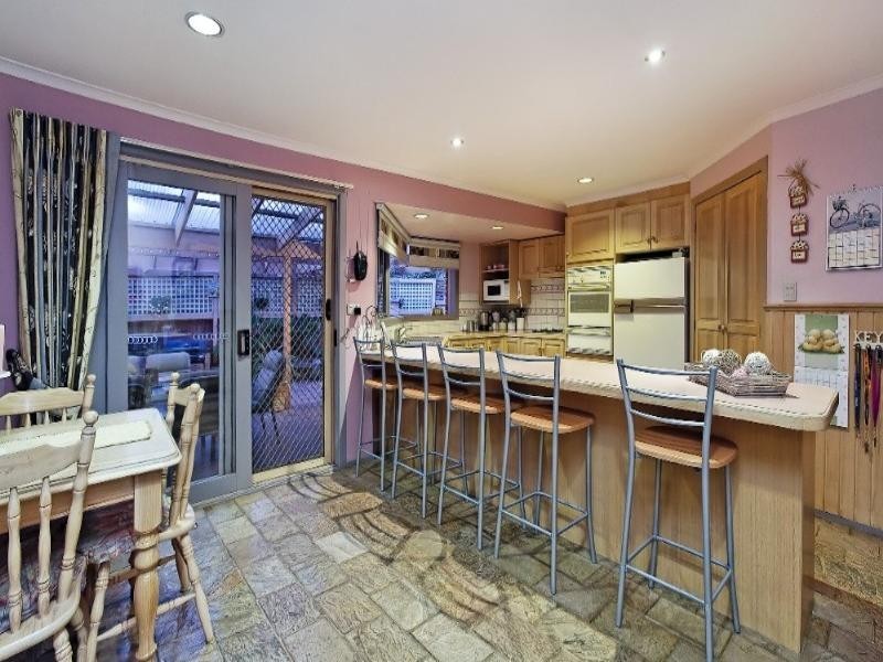 15 Kavanagh Court, Rowville VIC 3178