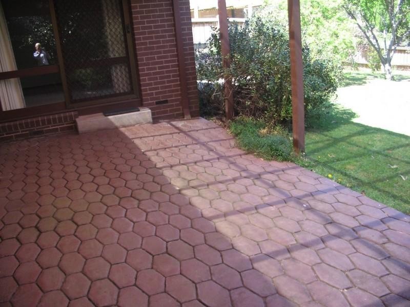 15 Lakeside Boulevard, Rowville VIC 3178