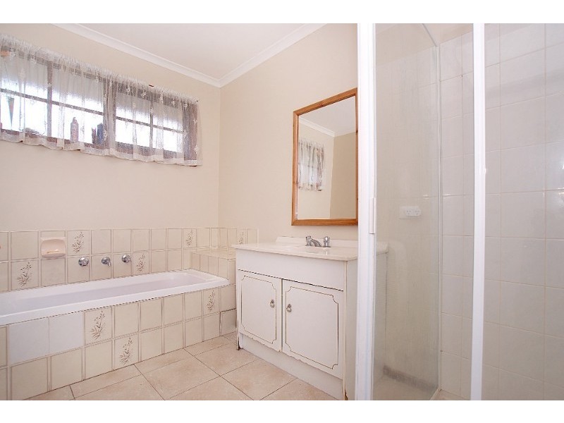 106 Forest Road, Ferntree Gully VIC 3156