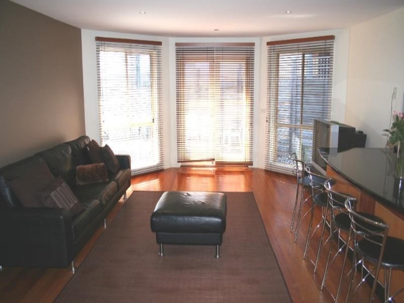 2/42 Colorado Crescent, Rowville VIC 3178