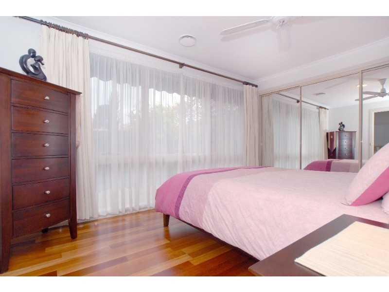 2 Coliban Close, Rowville VIC 3178
