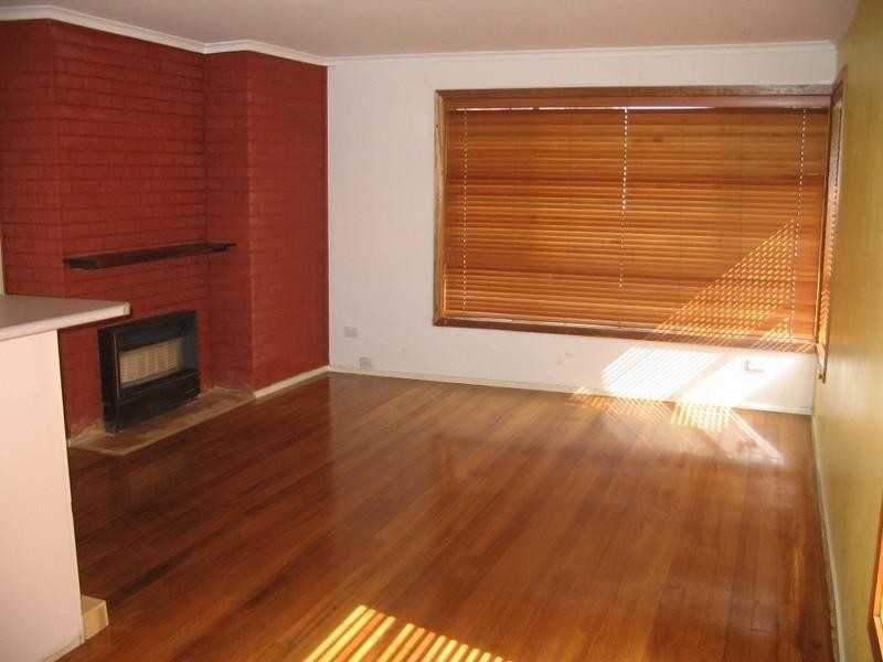 4 Eurella Crescent, Rowville VIC 3178