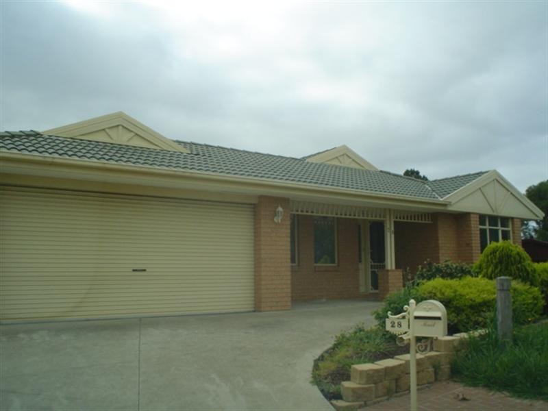 28 Pendle Close, Narre Warren South VIC 3805