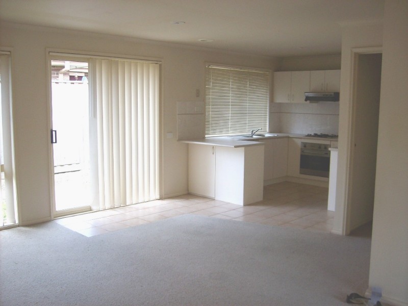 4/2 Spray Street, Frankston VIC 3199