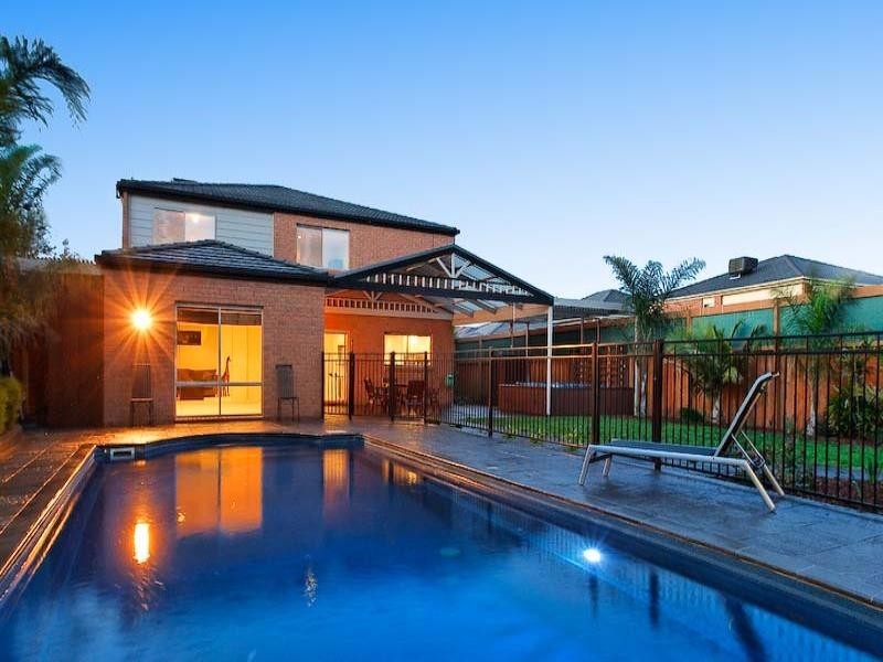 10 Stephenson Court, Rowville VIC 3178