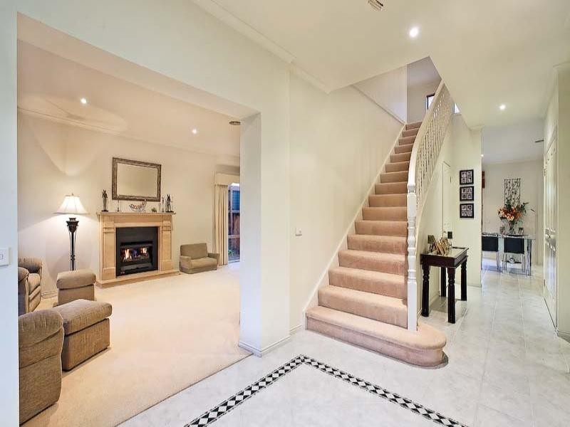 10 Stephenson Court, Rowville VIC 3178