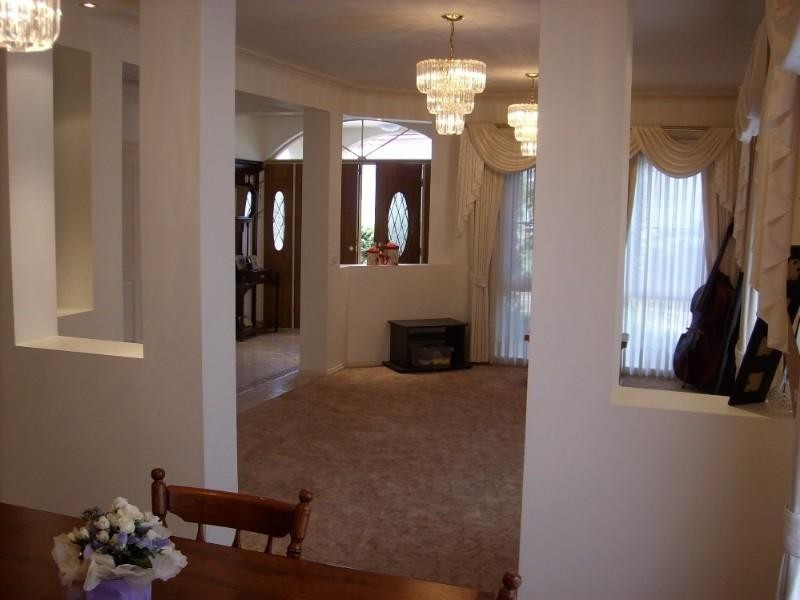 18 The Croft, Lysterfield VIC 3156