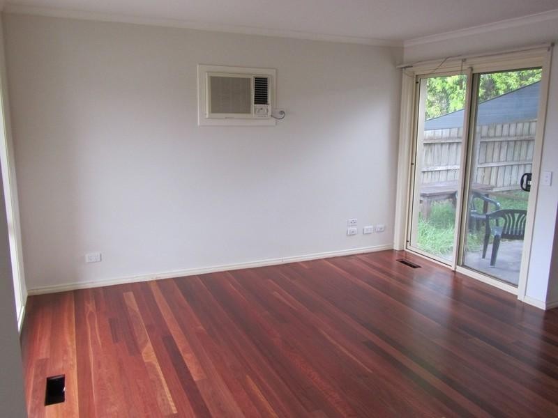 2/82 Moriah Street, Clayton VIC 3168