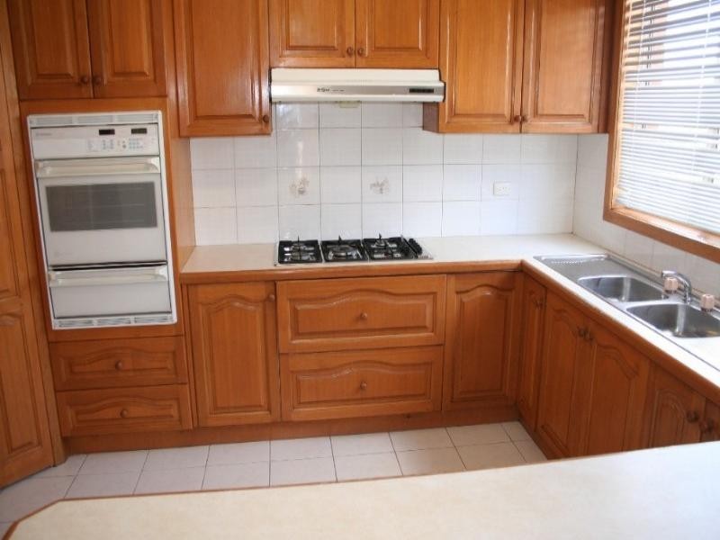 21 The Fairway, Rowville VIC 3178