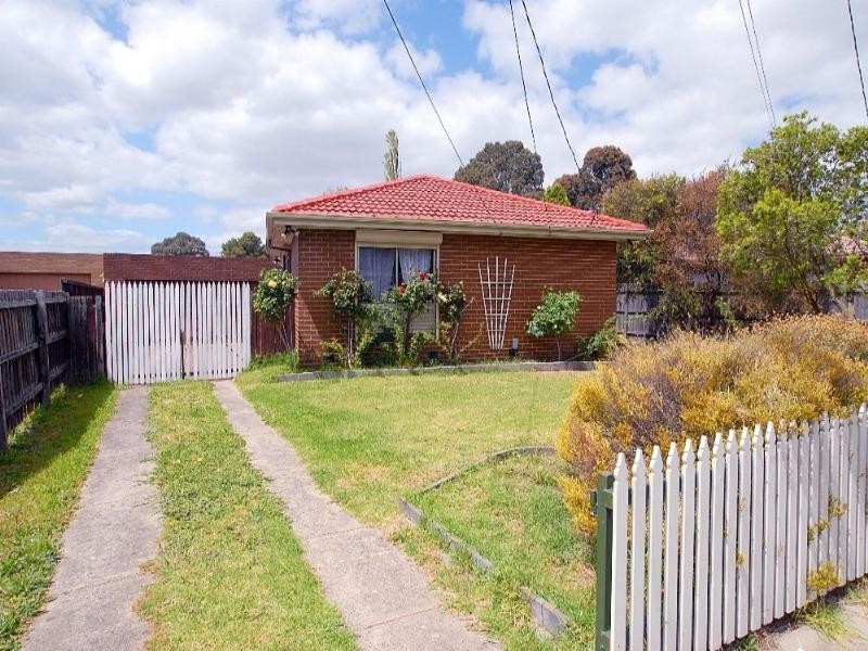 9 Barron Court, Dandenong North VIC 3175