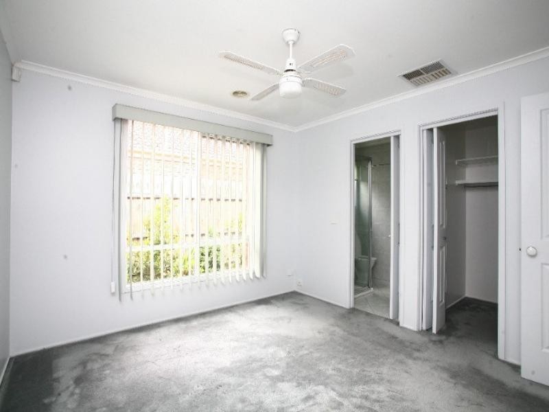 65 Clauscen Drive, Rowville VIC 3178