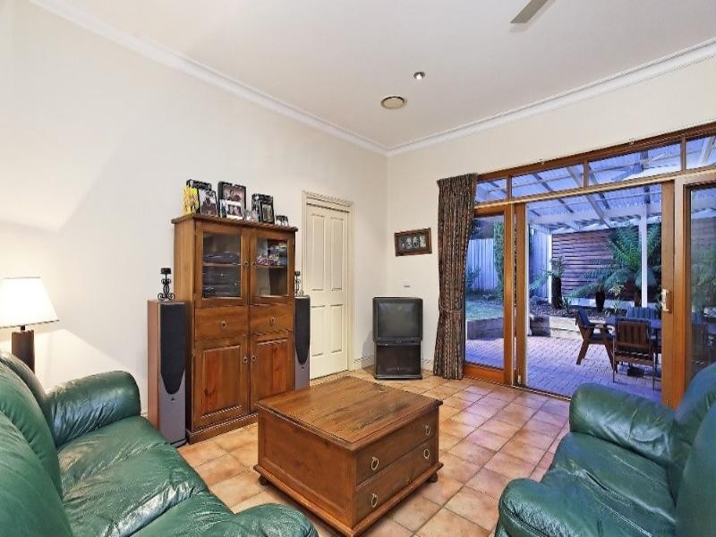 69 Vista Crescent, Rowville VIC 3178