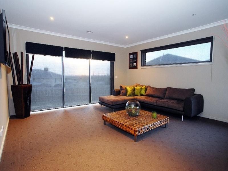 12 Perri-Raso Rise, Rowville VIC 3178