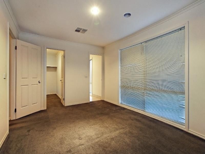 3 Lucy Hill Rise, Rowville VIC 3178