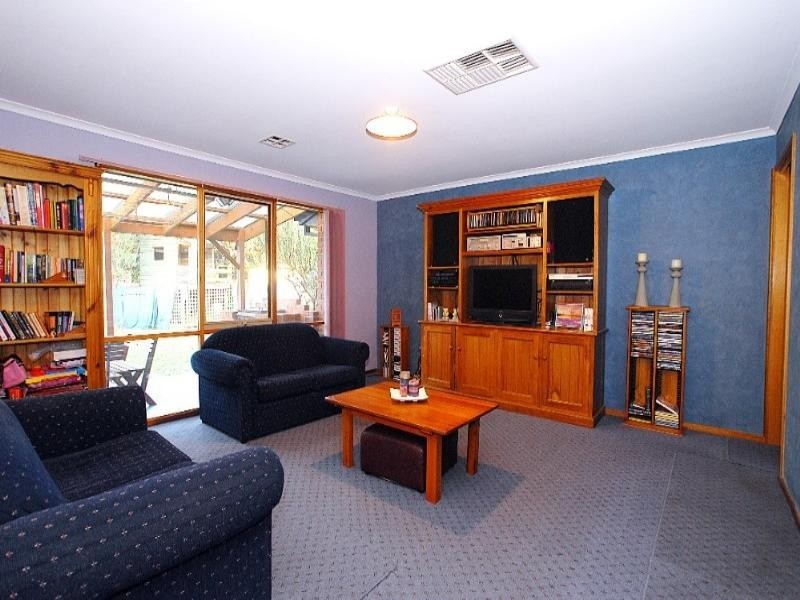 6 Lancom Rise, Rowville VIC 3178