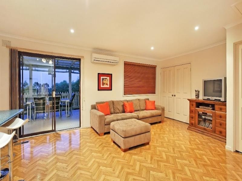 15 Gymea Avenue, Rowville VIC 3178