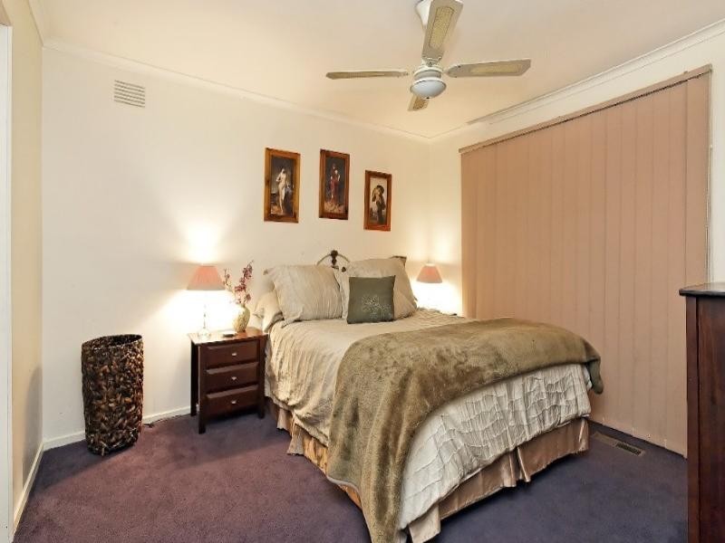 15 Gymea Avenue, Rowville VIC 3178