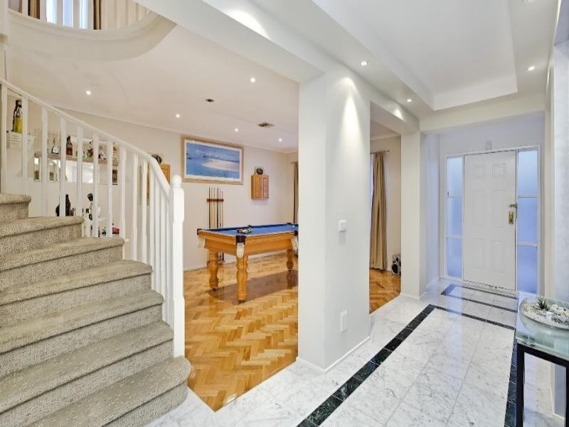 11 Hodges Close, Rowville VIC 3178