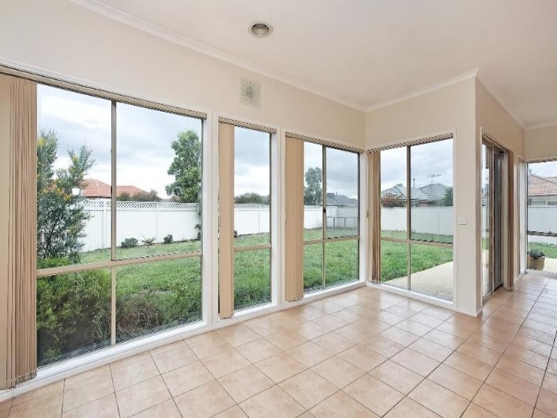 17 Hopkins Pass, Pakenham VIC 3810