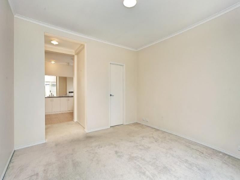 17 Hopkins Pass, Pakenham VIC 3810