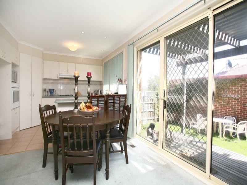 6/32 Hutton Avenue, Ferntree Gully VIC 3156