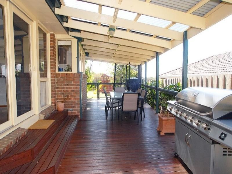 47 Bellfield Drive, Lysterfield VIC 3156