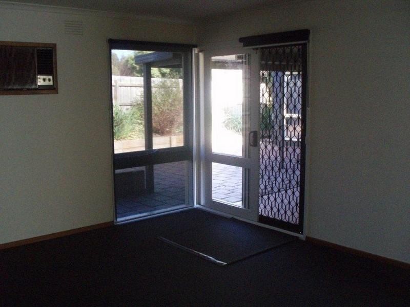 50 Mantung Crescent, Rowville VIC 3178