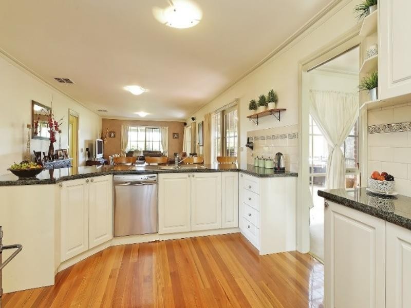 14 Sheridan Avenue, Rowville VIC 3178