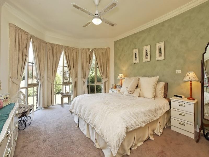 14 Sheridan Avenue, Rowville VIC 3178