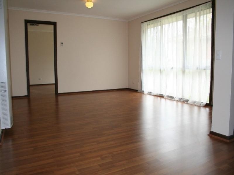 304 Dandelion Drive, Rowville VIC 3178