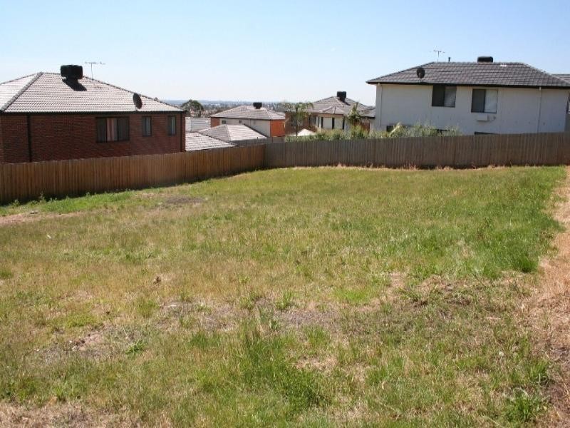13 Providence Place, Rowville VIC 3178