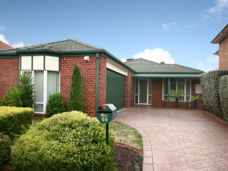 65 Clauscen Drive, Rowville VIC 3178