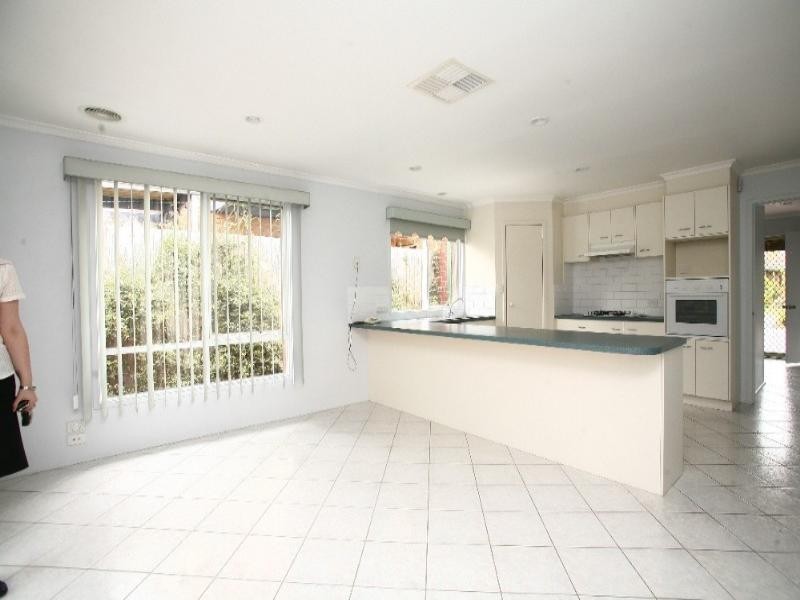 65 Clauscen Drive, Rowville VIC 3178