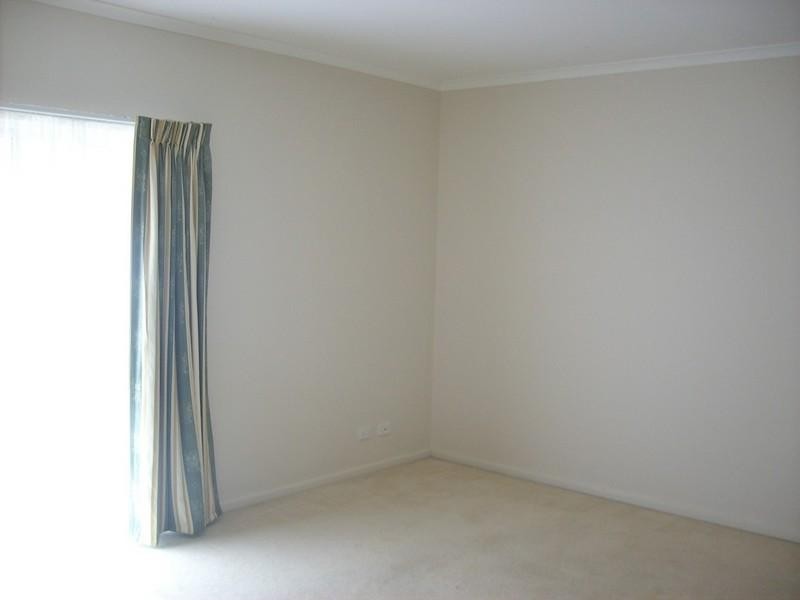 5 Colley Grove, Glen Waverley VIC 3150