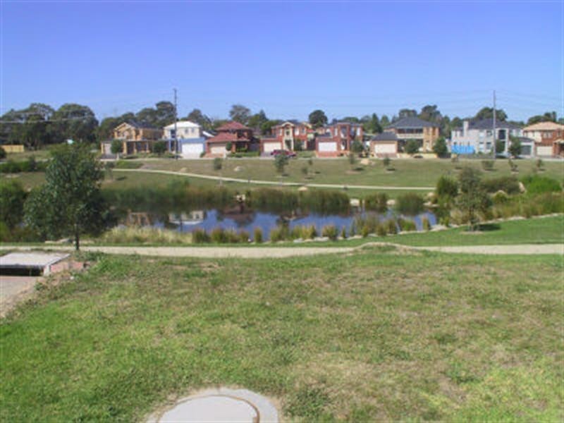 5 Colley Grove, Glen Waverley VIC 3150