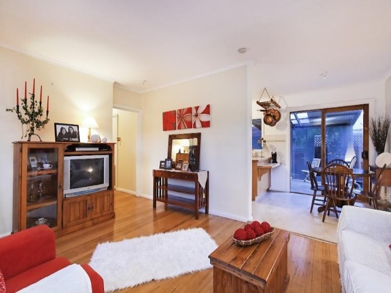 1/4 Kent Street, Knoxfield VIC 3180