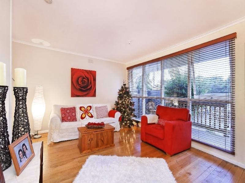 1/4 Kent Street, Knoxfield VIC 3180