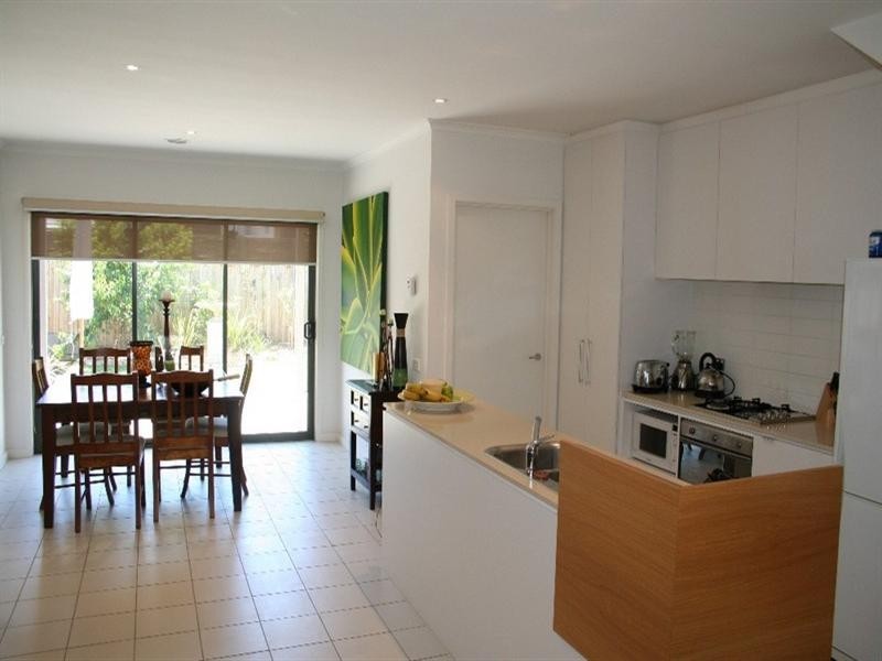 14 Southampton Drive, Mulgrave VIC 3170