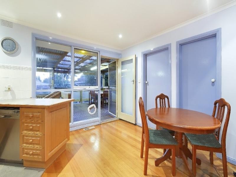 24 Glenifer Avenue, Scoresby VIC 3179