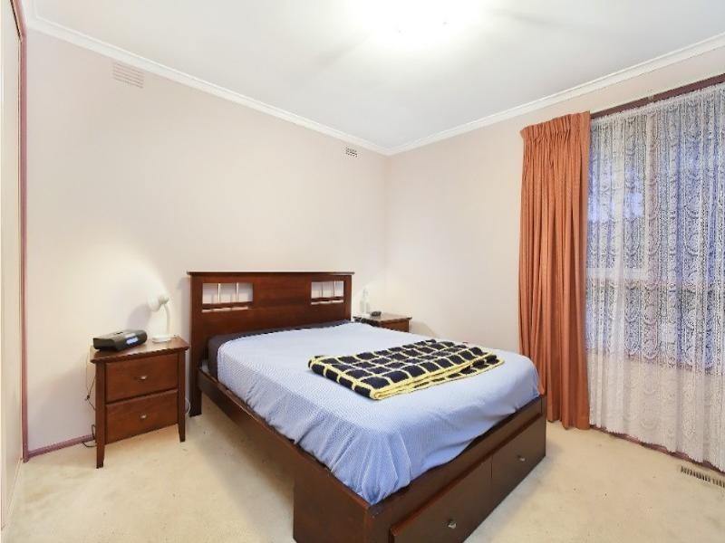 24 Glenifer Avenue, Scoresby VIC 3179