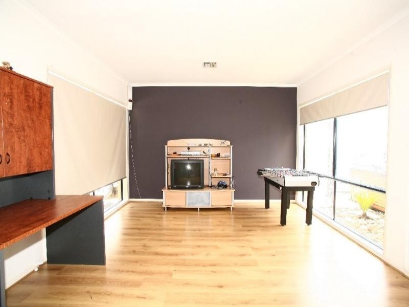 6 Irons Close, Rowville VIC 3178