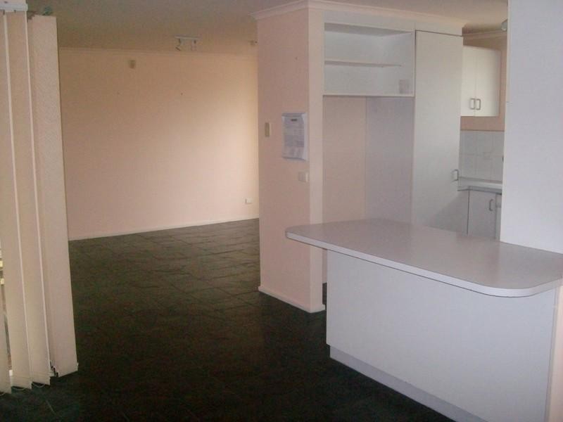 21 Erskine Drive, Rowville VIC 3178