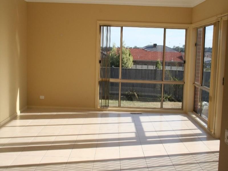 115 Robinswood Parade, Narre Warren South VIC 3805