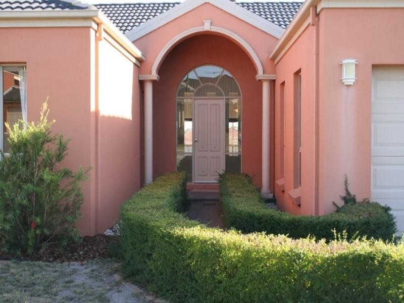 115 Robinswood Parade, Narre Warren South VIC 3805