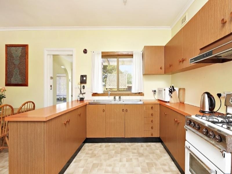 25 Wilma Avenue, Mulgrave VIC 3170