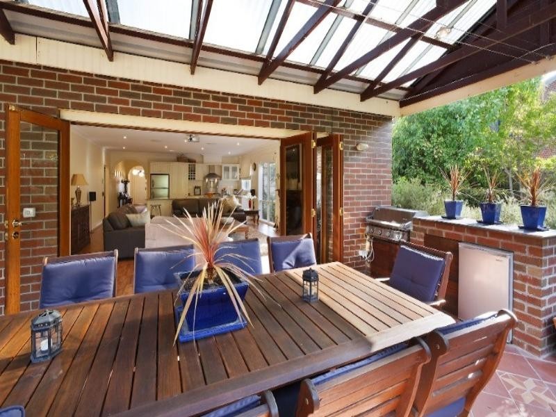 40 Waradgery Drive, Rowville VIC 3178